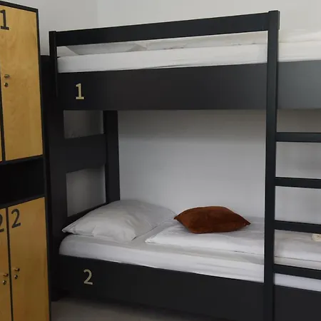 Albergue Ms Sparrow *