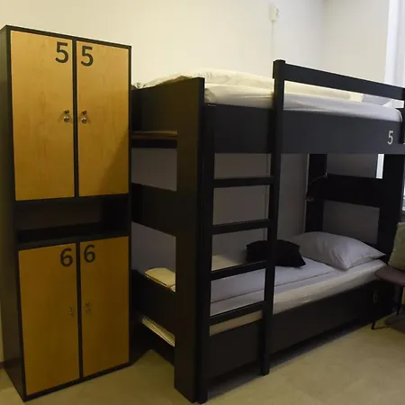 Ms Sparrow Hostel *
