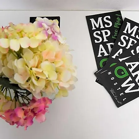 Ms Sparrow Vandrerhjem *